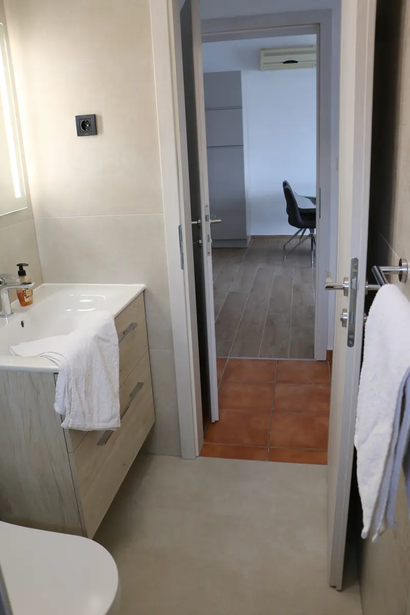 Apartment 3 — 10
