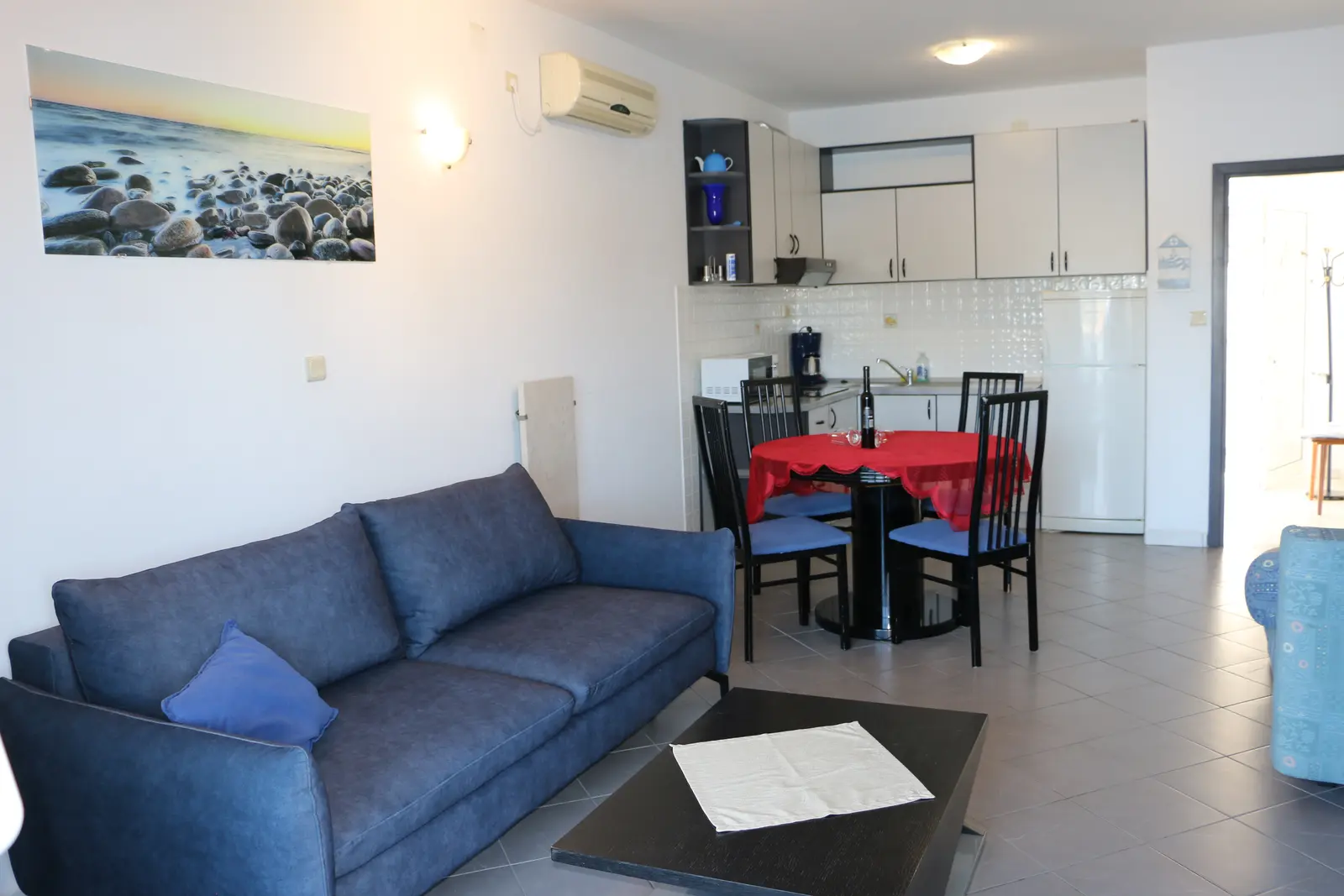 Apartment 4 — living area