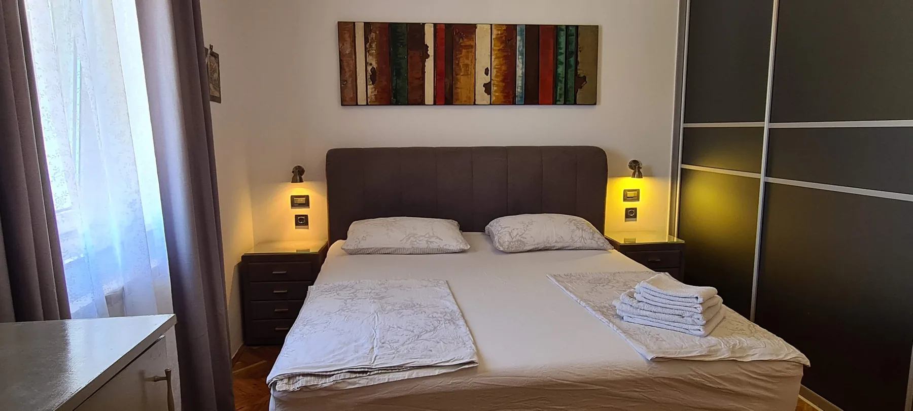 Room — bedroom